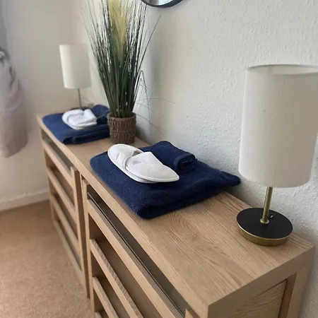 Front Pebble & Seashell Apartment